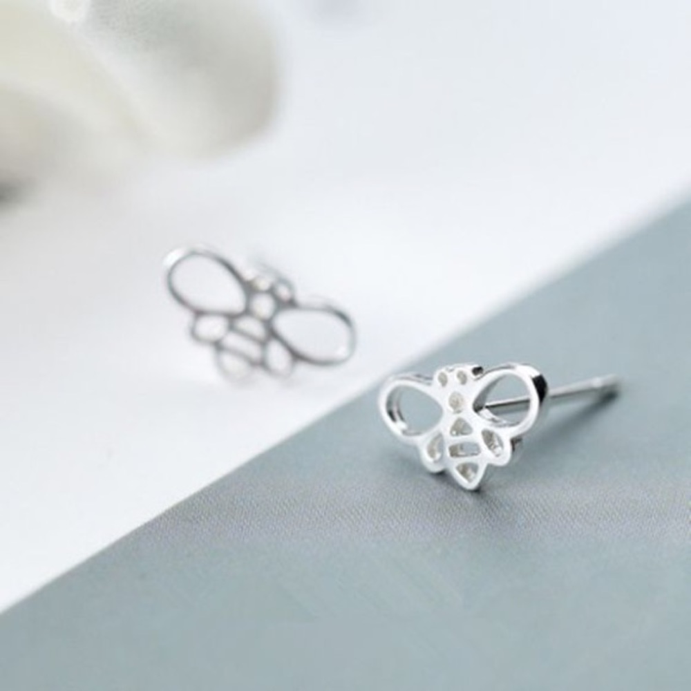 Dainty Bee Stud Earrings